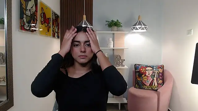  Lucy Grey  online show from May 27, 2026, 2:25 pm