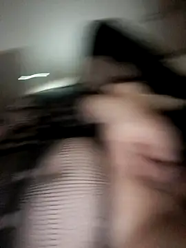 Cybergeil33 online show from April 2, 2026, 11:52 am