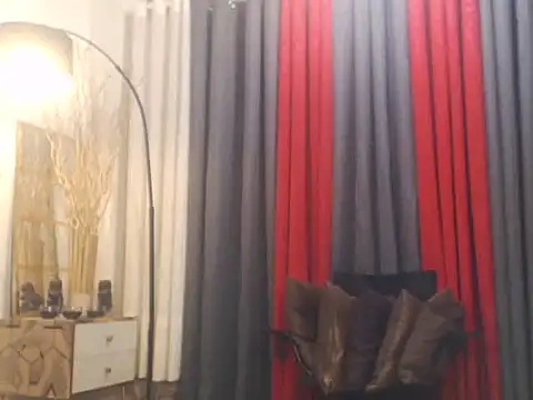 HotMonique09 online show from May 24, 2026, 6:40 am