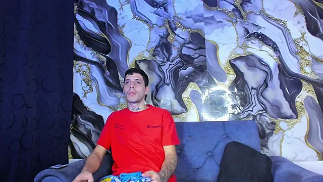 Snapshot of boy_max_latin chatting on May 24, 2026, 5:12 am boy max latin online show from May 24, 2026, 5:12 am