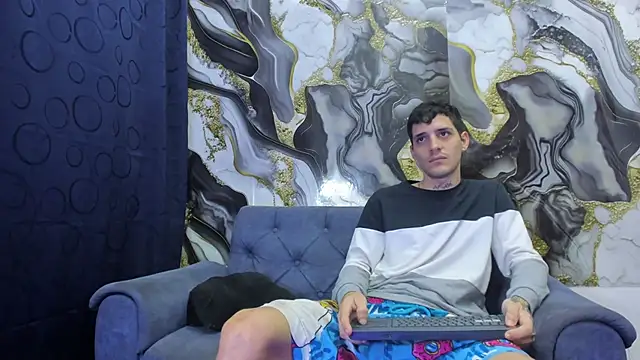 Snapshot of boy_max_latin chatting on May 28, 2026, 7:22 pm boy max latin online show from May 28, 2026, 7:22 pm