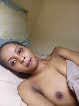 Chanty01 online show from May 25, 2026, 3:56 am