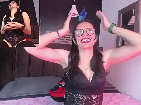 Afroditta Rosse online show from June 9, 2026, 8:09 pm