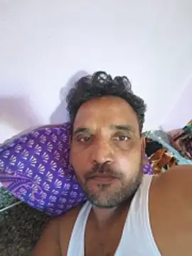 praveen19870 online show from May 31, 2026, 10:44 am