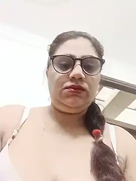 yourchahat27 online show from July 7, 2026, 12:24 am