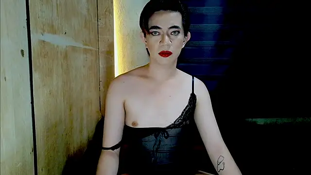 Pretty Bug online show from May 28, 2026, 12:46 pm