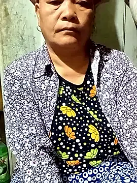 Bong sexy online show from June 11, 2026, 9:57 pm