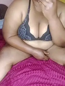 Snapshot of sharjana chatting on May 29, 2026, 9:35 pm sharjana online show from May 29, 2026, 9:35 pm