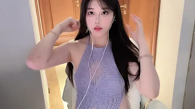 April UU online show from May 25, 2026, 1:22 am