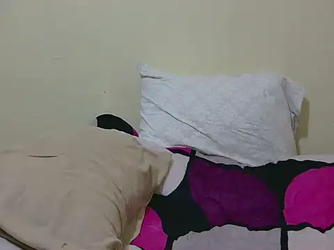 rare pearl1 online show from July 6, 2026, 4:09 am