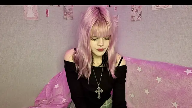 Snapshot of VelvetAlice chatting on June 12, 2026, 9:25 pm VelvetAlice online show from June 12, 2026, 9:25 pm