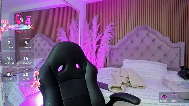 CleoFoxxx  online show from July 2, 2026, 8:04 pm