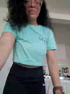 LUCI LOVE online show from December 3, 2024, 3:22 pm