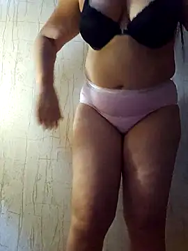 Lilass26 online show from May 25, 2026, 2:06 am