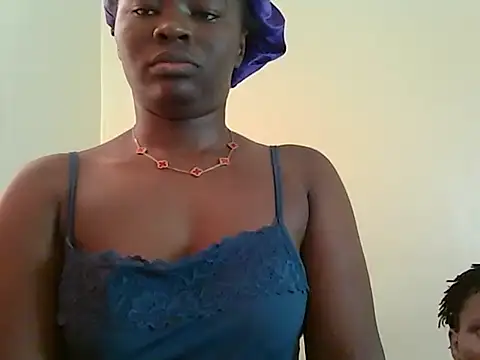 Snapshot of roziebeauty chatting on July 9, 2026, 1:04 pm roziebeauty online show from July 9, 2026, 1:04 pm