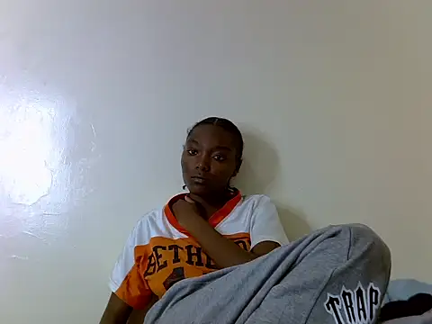 Tasha Arianah online show from July 18, 2026, 9:51 pm