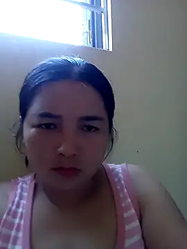 Snapshot of Giee00 chatting on May 27, 2026, 1:35 am Giee00 online show from May 27, 2026, 1:35 am