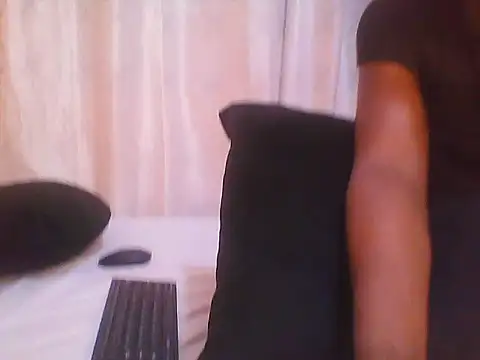 Lil-booty online show from May 30, 2026, 2:30 am