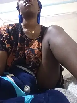 Sweetpal online show from May 27, 2026, 1:13 am