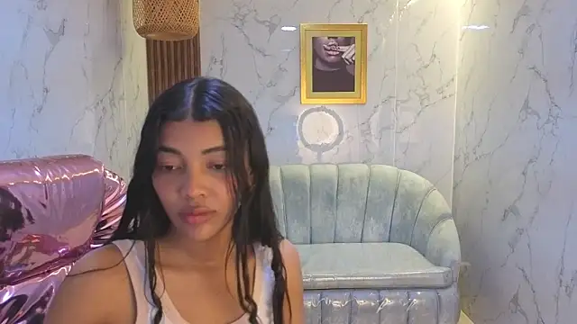 Snapshot of valentina_gomez_s chatting on June 3, 2026, 2:33 pm valentina gomez s online show from June 3, 2026, 2:33 pm