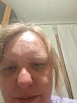 Sonya Marmelad online show from May 28, 2026, 7:33 pm
