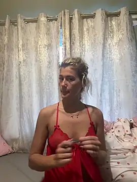 quirkyprincess online show from July 9, 2026, 8:24 pm