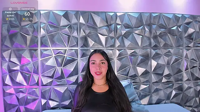 Mailynbusty online show from July 6, 2026, 12:13 pm