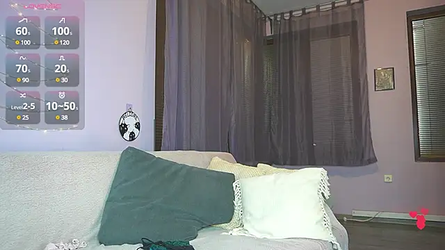 SoLovelyAnna online show from December 19, 2024, 10:42 pm