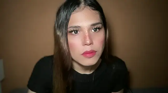 Nami Campbell online show from December 21, 2024, 8:39 am