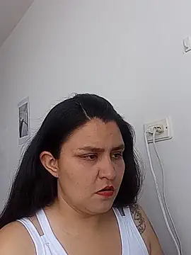 BaddieLuxe  online show from June 4, 2026, 5:19 pm