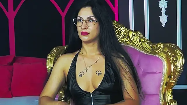 Snapshot of Areina chatting on June 8, 2026, 5:19 am Areina online show from June 8, 2026, 5:19 am