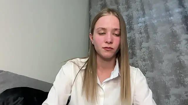 DanikaMory online show from May 26, 2026, 1:07 pm