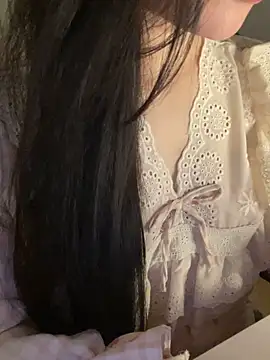 Donna maxi online show from June 9, 2026, 2:06 pm