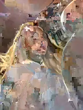 sweatslisa online show from May 26, 2026, 9:33 pm