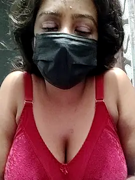 Lusty Awsome online show from May 28, 2026, 7:22 pm
