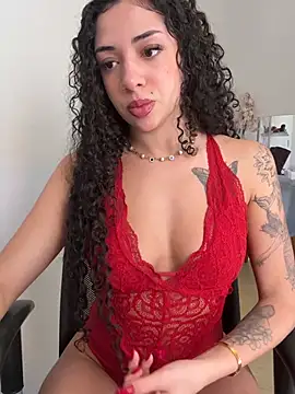 Snapshot of Sereia_camgirl chatting on July 15, 2026, 5:40 pm Sereia camgirl online show from July 15, 2026, 5:40 pm