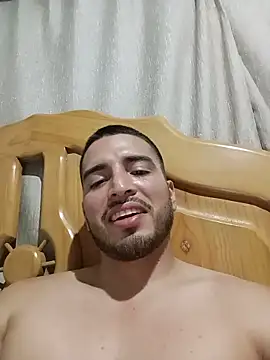 Snapshot of Fe01An01 chatting on June 14, 2026, 2:24 am Fe01An01 online show from June 14, 2026, 2:24 am