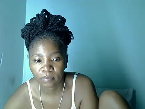 sassykisser online show from May 27, 2026, 1:35 am