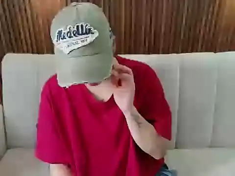 feelena mysoull online show from June 9, 2026, 2:17 pm