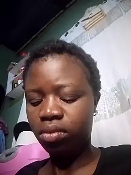 Carinasweets online show from June 19, 2026, 1:43 am