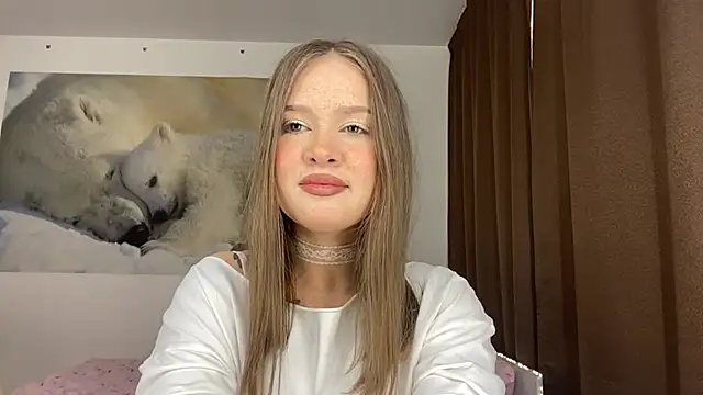 Snapshot of StefiMoon chatting on May 27, 2026, 1:30 pm StefiMoon online show from May 27, 2026, 1:30 pm