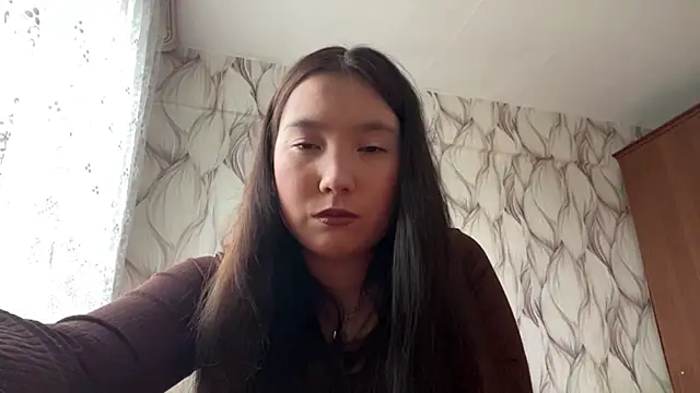 Aliceqteqte online show from June 4, 2026, 9:04 am