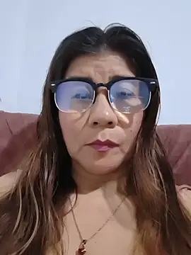fire mommy online show from June 13, 2026, 10:18 pm