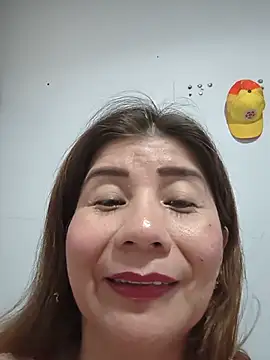 fire mommy online show from July 4, 2026, 9:21 pm
