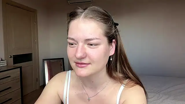 Snapshot of lizzzanatooo chatting on May 29, 2026, 7:28 am lizzzanatooo online show from May 29, 2026, 7:28 am