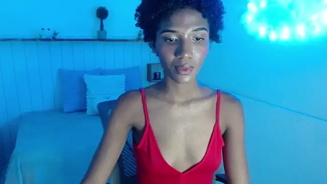 AlissonSmal online show from May 29, 2026, 7:56 pm