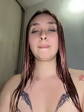 Snapshot of Sophia_LuxxX chatting on June 28, 2026, 11:11 pm Sophia LuxxX online show from June 28, 2026, 11:11 pm