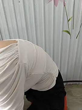 Ure sexy online show from June 21, 2026, 2:25 am