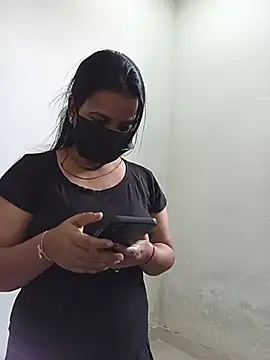 Snapshot of Riya_hot8 chatting on June 25, 2026, 6:51 am Riya hot8 online show from June 25, 2026, 6:51 am