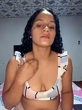Snapshot of Cielo_777_ chatting on June 18, 2026, 1:39 am Cielo 777 online show from June 18, 2026, 1:39 am